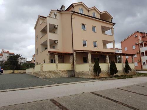 Apartamento Elven - Novalja