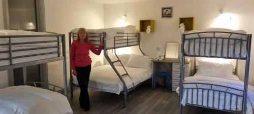 Bed & Breakfast Whiddy School House Accommodation