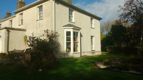 Bed & Breakfast Reenglas House