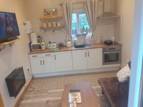 A New U Country Cottage Apartment