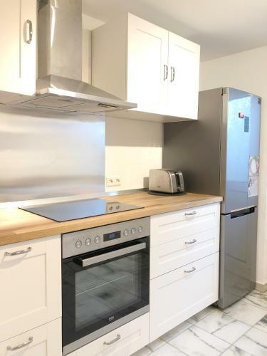 F10 Apartments Roth