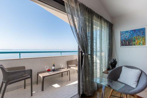 Beachfront Apartments Zanic