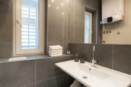 Beachfront Apartments Zanic