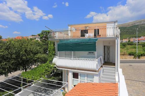 Apartments By The Sea Podstrana, Split - 17229