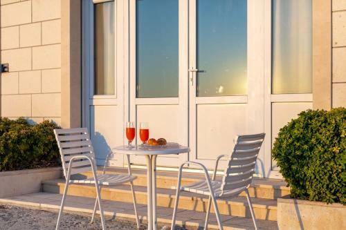 Hostal Apartments Antonio - Podstrana, Split