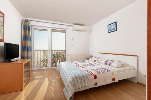 Hostal Apartments Antonio - Podstrana, Split