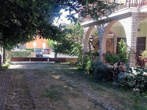 Apartment Podstrana - On The Ground