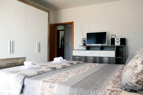 Holiday Apartments With Sea View
