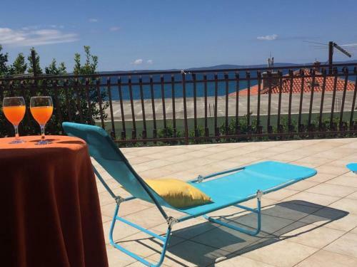 Big 4-bedroom Apartment Perica, Podstrana