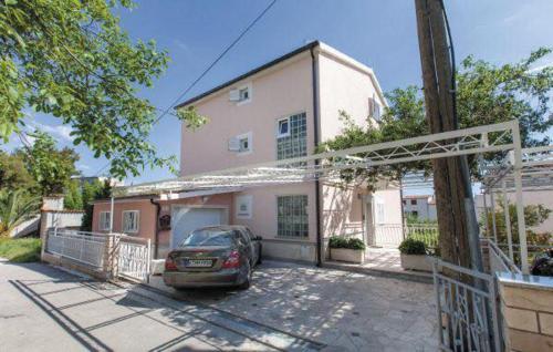 Apartments Mm