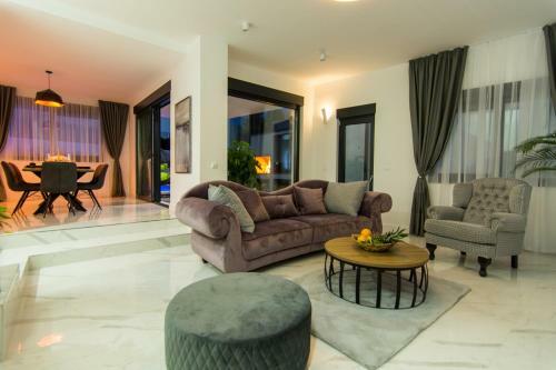 Villa Celestial