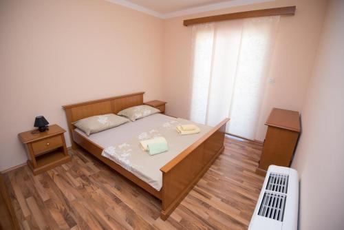 Apartments By The Sea Podstrana, Split - 18232