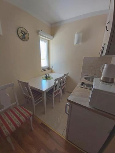 Apartments By The Sea Podstrana, Split - 18232