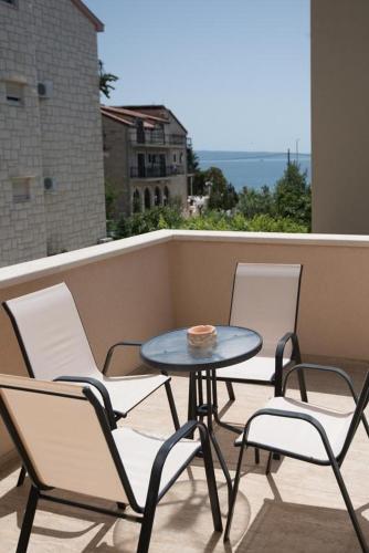 Apartments By The Sea Podstrana, Split - 18232
