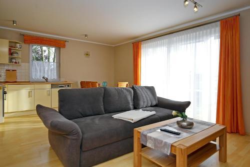 Apartamento Waldstra�e 9 Wohnung 02