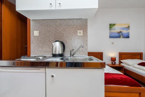 Apartments Toni 2000