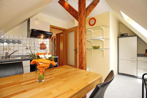Apartamento Waldstra�e 9 Wohnung 04
