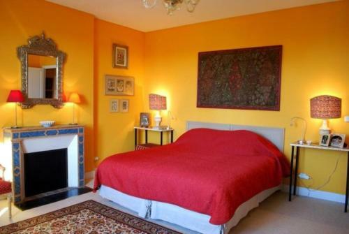 Hostal Chambres D'h�tes La Couronne