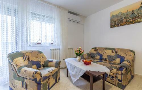 Top Split Region Apartments