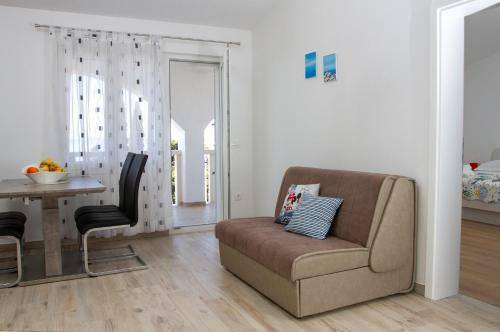 Unforgettable Sea View Apartments Bakota