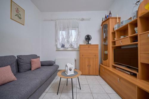Apartamento M Entire Floor In A Spacious House With Pool