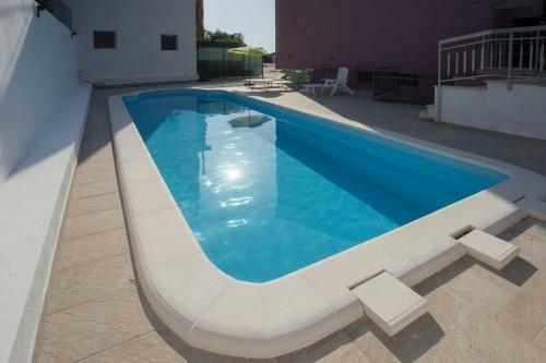 Villa Nives Holiday Apartment Rentals