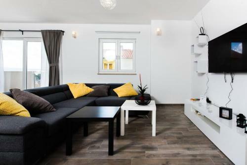 Premium Holiday Home Maslina In Podstrana