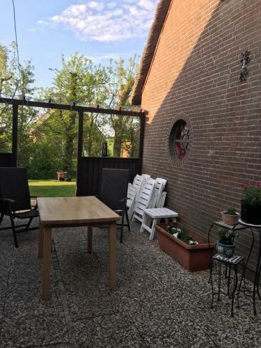 Apartamento Landhus-achter-de-kark-backboord