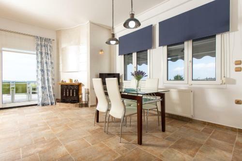 F & B Summer Villa Collection - Kassandra - Sani