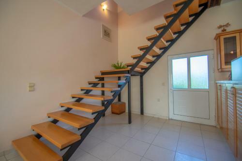 Artemis House
