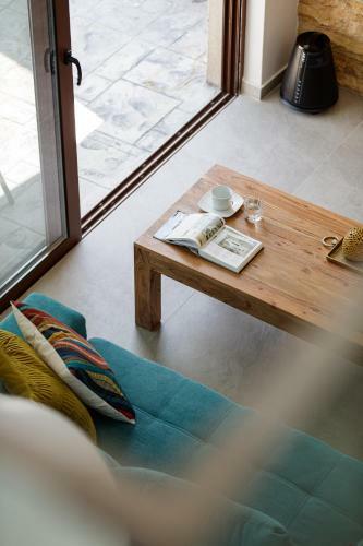 Fotinou Villa, A Secret Retreat!