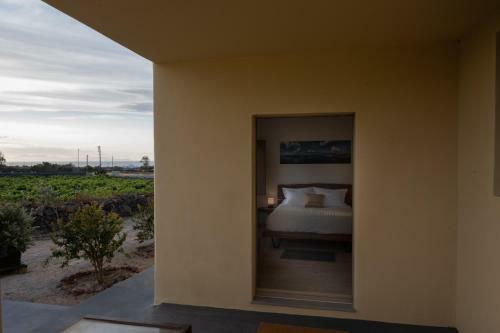 Villa Dionysus Escape