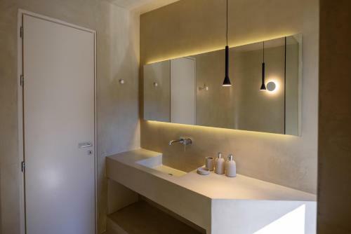 Hotel Santopaz Suites