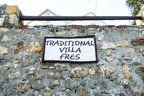 Traditional Villa In Fres