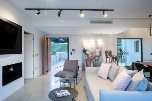 High-end Villa Faos "one"