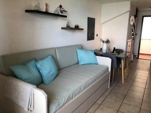 Seafront Family Apartment Thetis