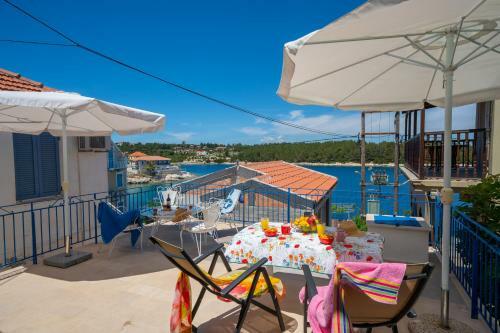 Alex & Ada's Dream House In Fiscardo