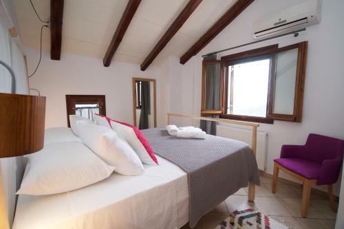 Tettix Summer House