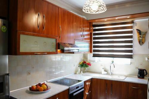 Apartamento Petros Garden ?ouse