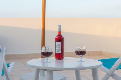 Villa Sea Front Maizonette Aura