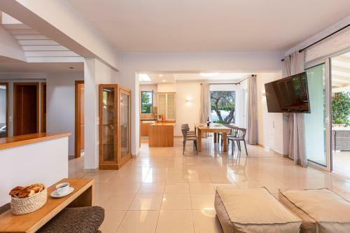 Thetree Villa, Magical Scenery Experience!