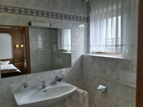 Posada Gasthof Pension Traube