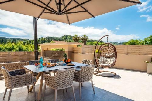 Luxury Villa Matzourana