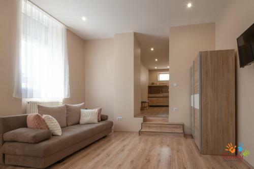 Family Apartmanh�z
