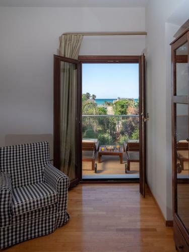 Villa Evdokia Beach Resort