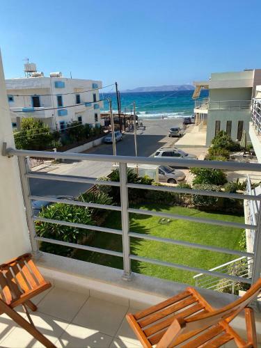 Sunny Villa By The Beach Gournes