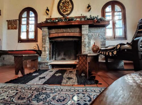 Zenios Dionysos - Traditional Villa