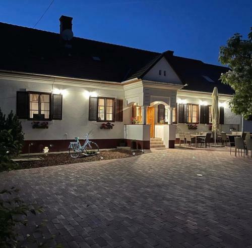 Bed & Breakfast Noble's Panzi� �s �tterem