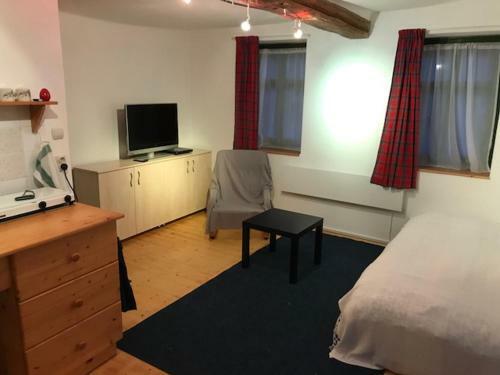 Apartamento �b�nyai P�th-lak