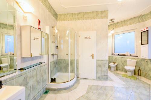 Elite Boutique Villa �rk�ny